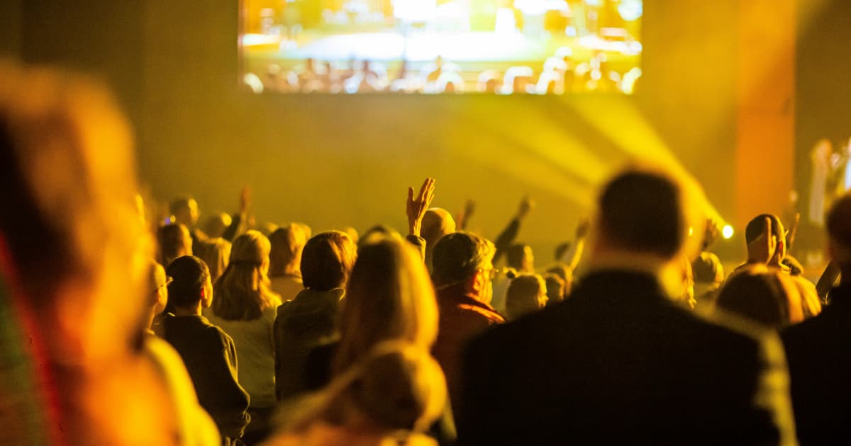 Pontiac Fiero GT de 1985 Integra a Coleção Ron Sturgeon do Museu DFW Car & Toy