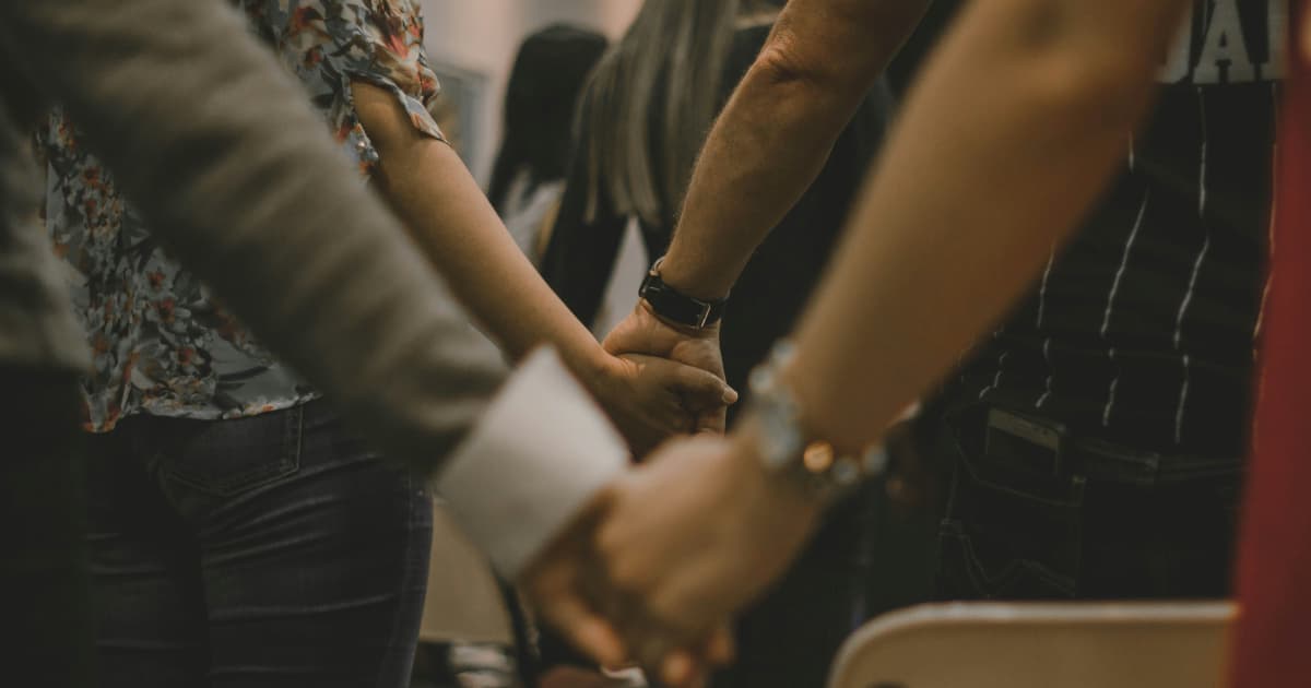 Autora Chantal Johnson Lança Terceiro Estudo Bíblico 'Alegria Além das Páginas' Explorando a Alegria Cristã