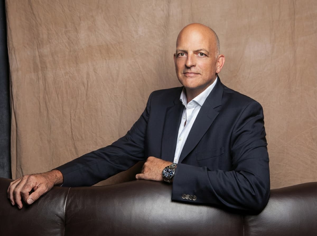 Modelo de Espaço de Trabalho Silencioso da Vallist Desafia Normas do Setor nos Primeiros 60 Dias