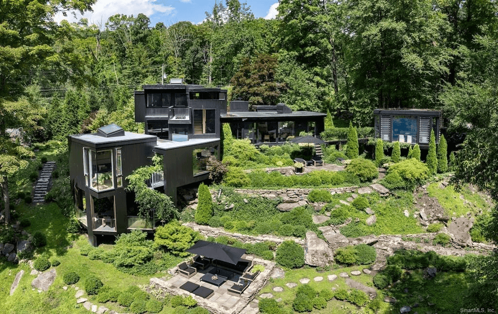 Cinco Vendas em Cornwall, CT Revelam o Que os Compradores de Luxo Realmente Buscam