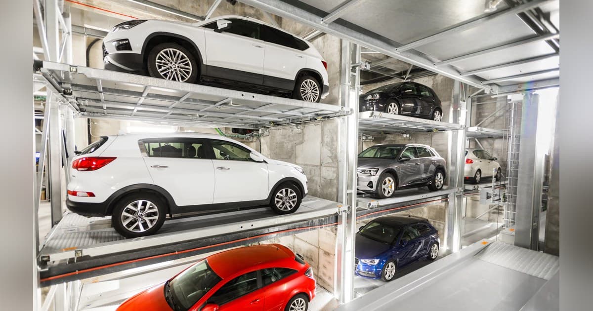 Estacionamento mecânico mantém vantagem de custo sobre rampas convencionais apesar das novas tarifas