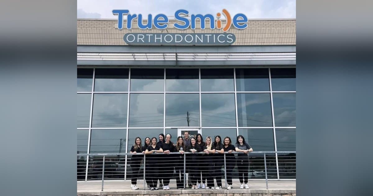 True Smile Orthodontics oferece aparelhos para todas as idades e consultas gratuitas em Bixby, OK