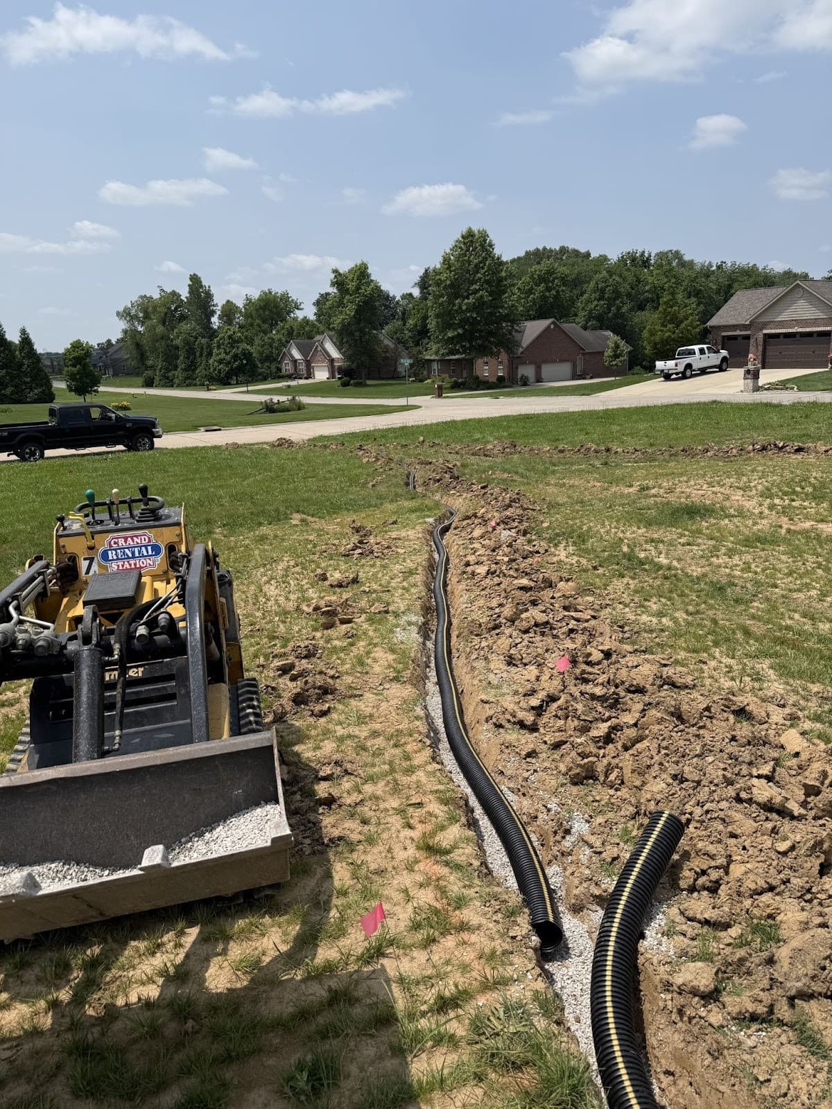 Empresa de Calhas de St. Louis Lança Checklist Gratuito de Drenagem Residencial para Prevenir Danos à Fundação