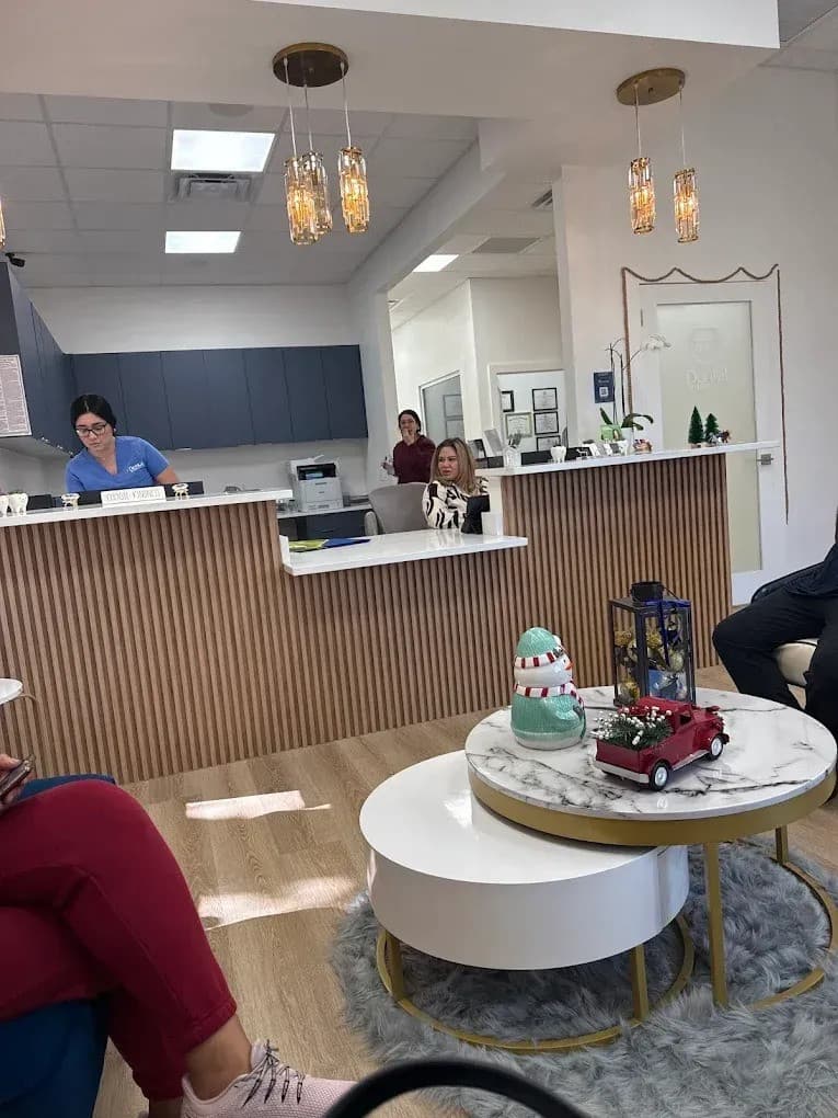 Dental Artistry em St. Cloud Expande Serviços de Odontologia Familiar e Estética com Abordagem Moderna