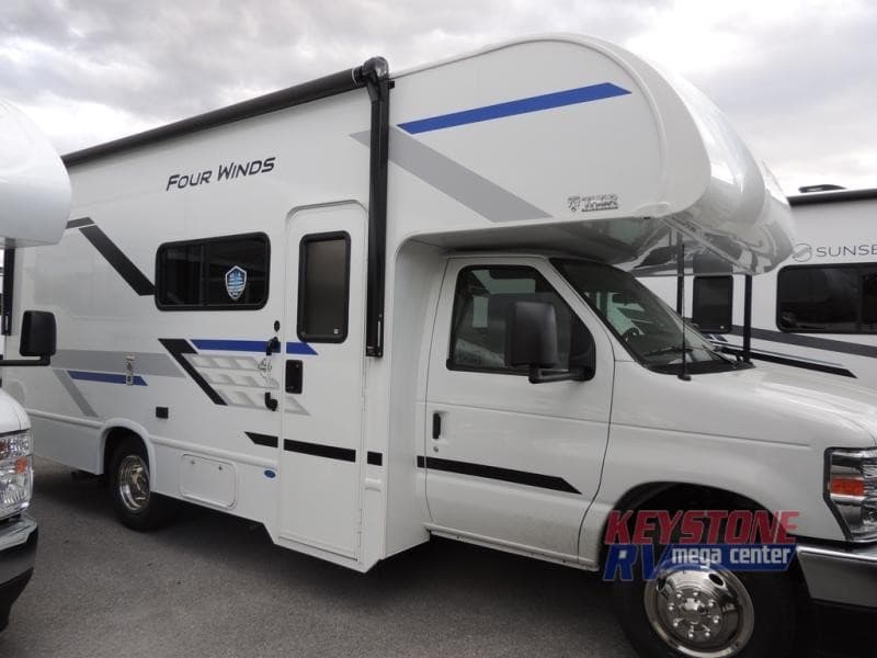Keystone RV Center Expande Estoque de 2026 com Motorhomes Classe C e Unidades de Camping Familiar Atualizados