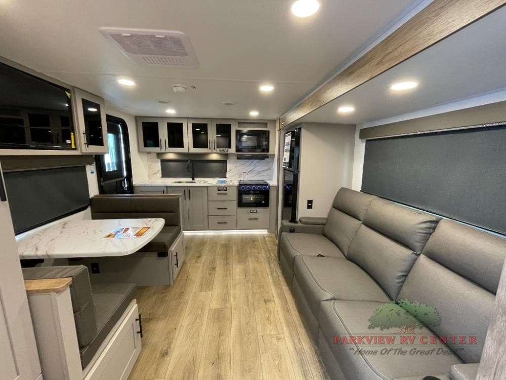 Parkview RV Center Expande Inventário em Concessionária de Delaware, Destacando Legado de 1968 e Opções de Financiamento