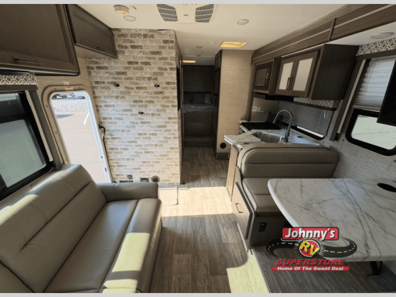 Johnny's RV Superstore Atualiza Ciclo de Estoque em Meio à Demanda Constante do Mercado do Alabama