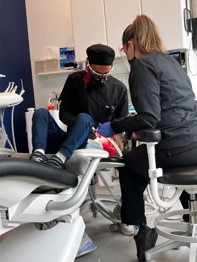 Orthodontic Precision Anuncia Cuidados Abrangentes com Tecnologia Avançada para Famílias em Reston