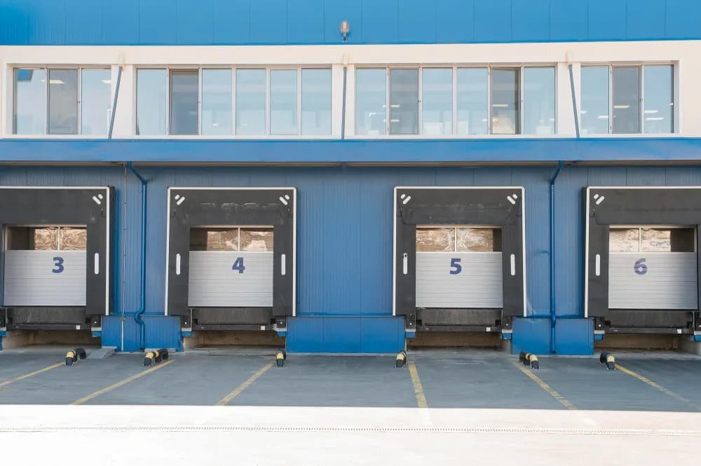 Plataforma de Self Storage dos EUA Simplifica Busca por Armazenamento de Veículos em Todo o País