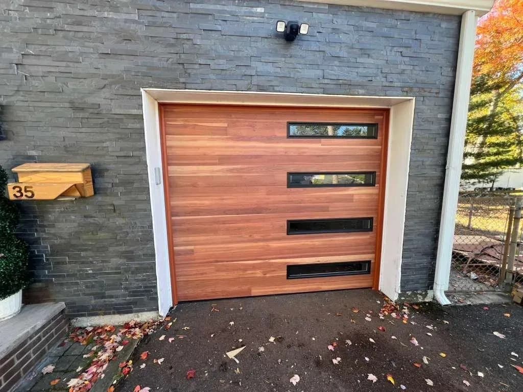 EZ2FIX Surge como Prestador de Serviços Completo de Portas de Garagem em Nova Jérsei