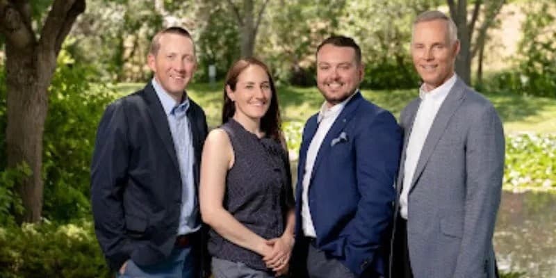 Southbridge Dentistry Oferece Cuidados Dentários Familiares Completos em Littleton Há Mais de Quatro Décadas