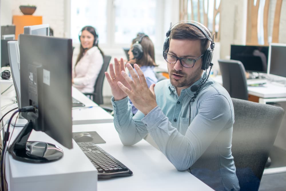 Equipe Top Gun de Southlake utiliza central telefônica com IA para aumentar produtividade dos agentes