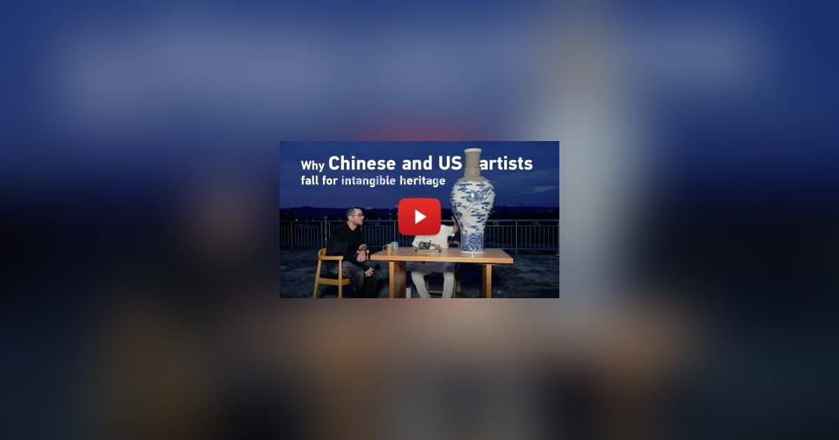 Artista americano funde impressão 3D com porcelana chinesa tradicional em Jingdezhen