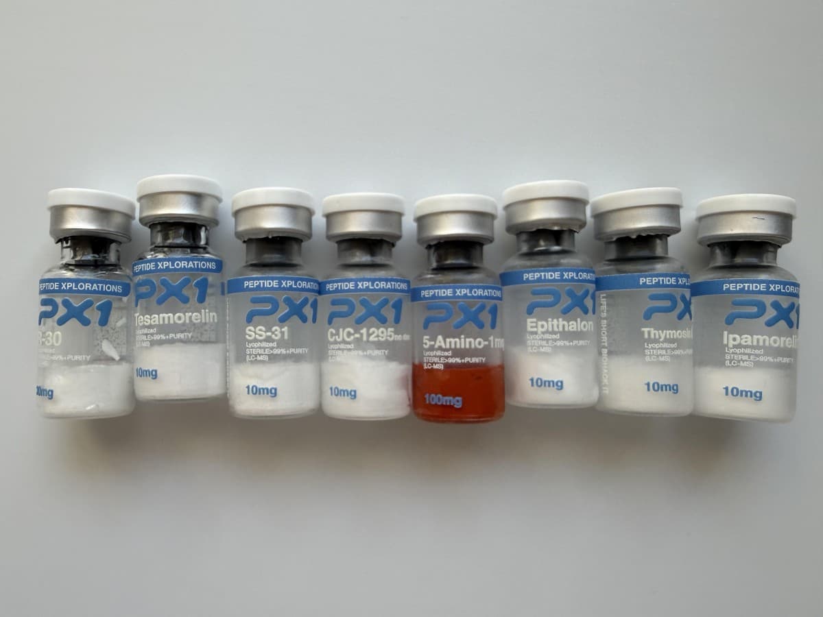 Pesquisa PX1 alcança pureza de 99%+ em peptídeos de pesquisa fabricados nos EUA através de testes em sete etapas