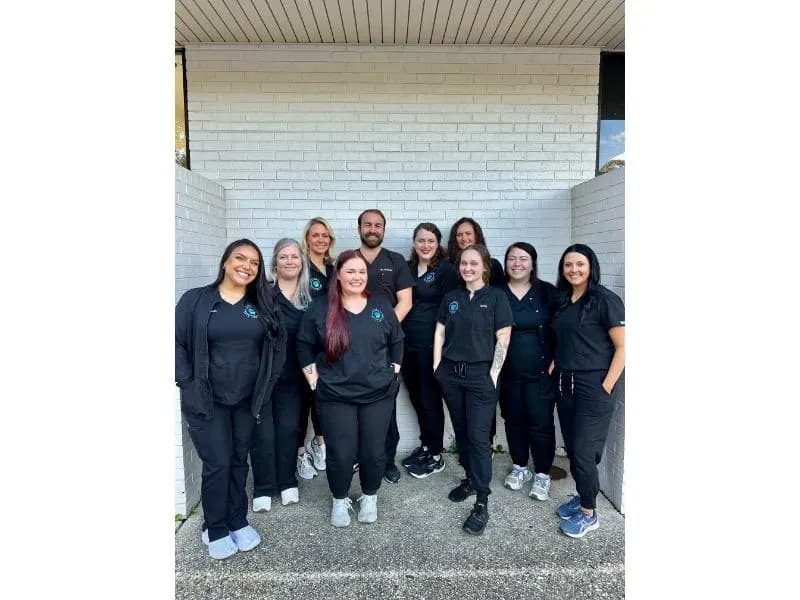 Babston Oral Surgery aprimora remoção de sisos com imagem avançada e opções de sedação