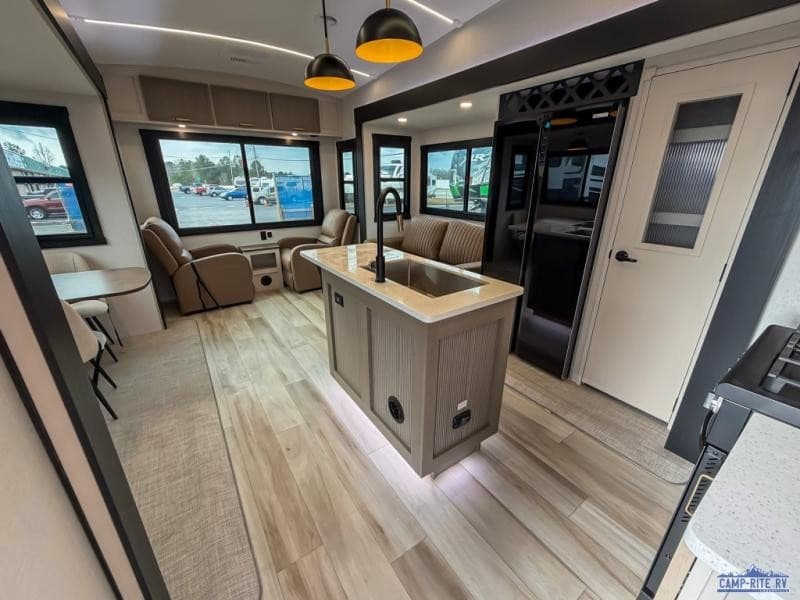 Camp-Rite RV Expande Inventário de RVs Usados e Leves na Geórgia