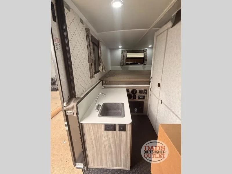Dad's Camper Outlet Gulfport Expande Inventário de RVs com Modelos TrailManor e Serviços para o Sul do Mississippi