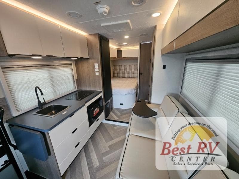Best RV Center ajusta estratégia de estoque em resposta à demanda sazonal e condições de fornecimento